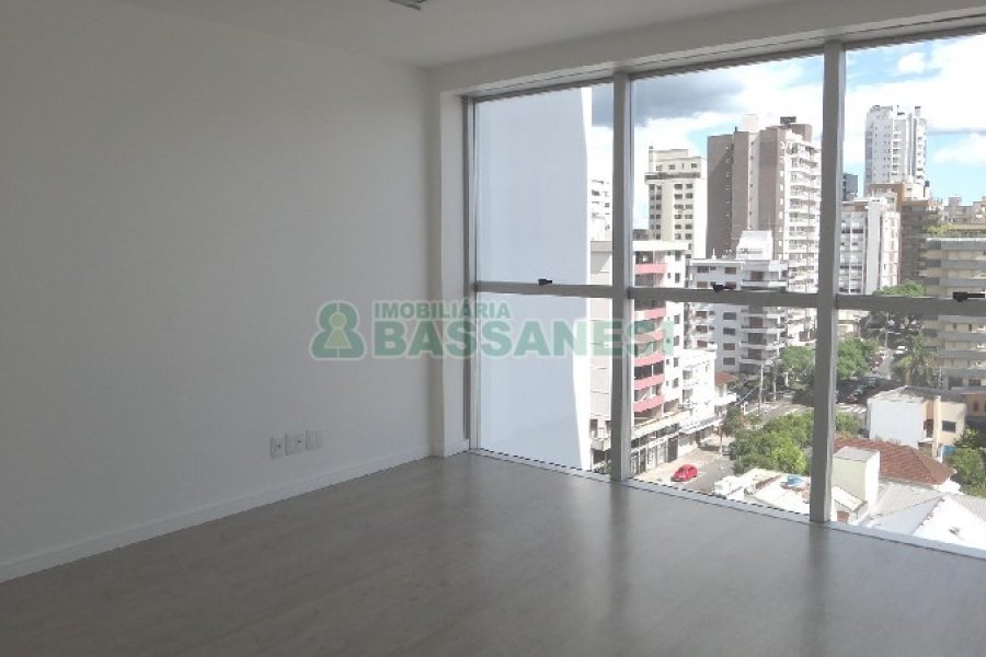 Sala com 46m², 1 vaga, no bairro Centro em Caxias do Sul para Alugar