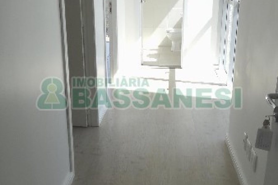 Sala com 46m², 1 vaga, no bairro Centro em Caxias do Sul para Alugar