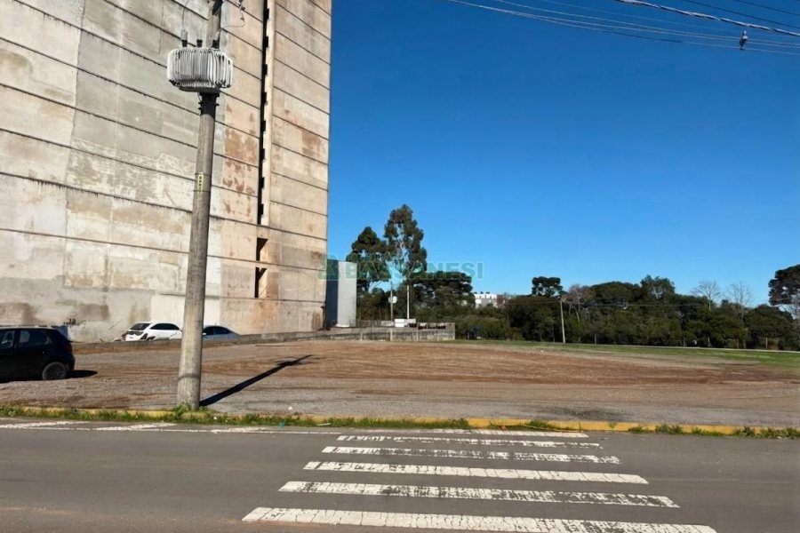 Terreno com 3925m², no bairro Sanvitto em Caxias do Sul para Alugar