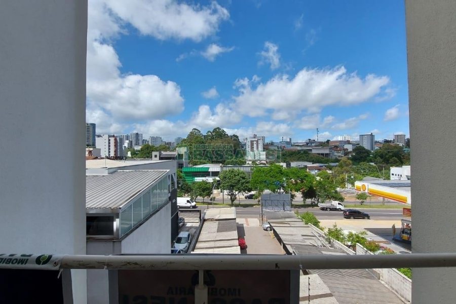 Apto Mobiliado com 95m², 3 dormitórios, 2 vagas, no bairro Cinqüentenário em Caxias do Sul para Comprar