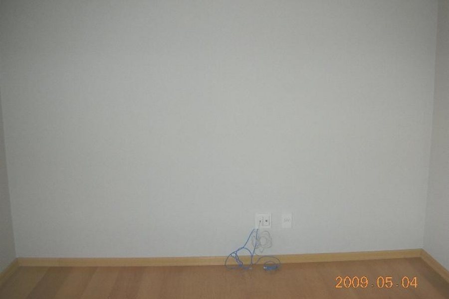 Apartamento com 95m², 3 dormitórios, 2 vagas, no bairro Rio Branco em Caxias do Sul para Alugar