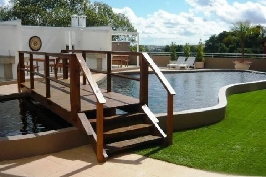 Apto Mobiliado com 61m², 2 dormitórios, 2 vagas, no bairro Panazzolo em Caxias do Sul para Comprar