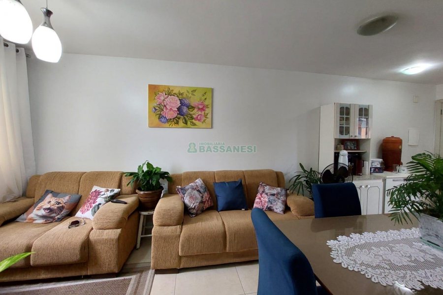 Apartamento com 47m², 2 dormitórios, 1 vaga, no bairro Santa Catarina em Caxias do Sul para Alugar