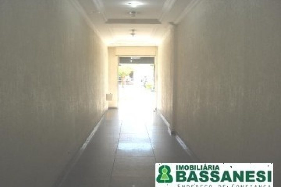 Sala com 168m², no bairro Centro em Caxias do Sul para Alugar