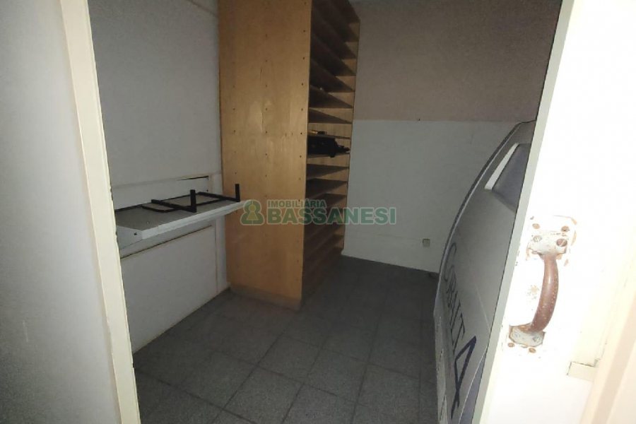 Loja com 72m², no bairro Rio Branco em Caxias do Sul para Alugar