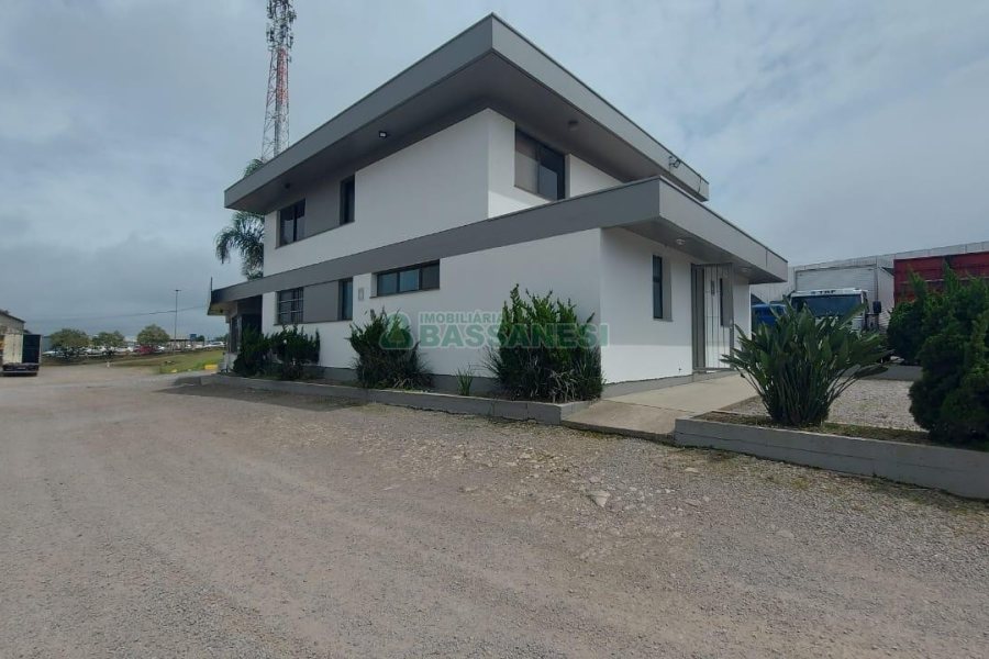 Loja com 126m², no bairro Santa Fé em Caxias do Sul para Alugar