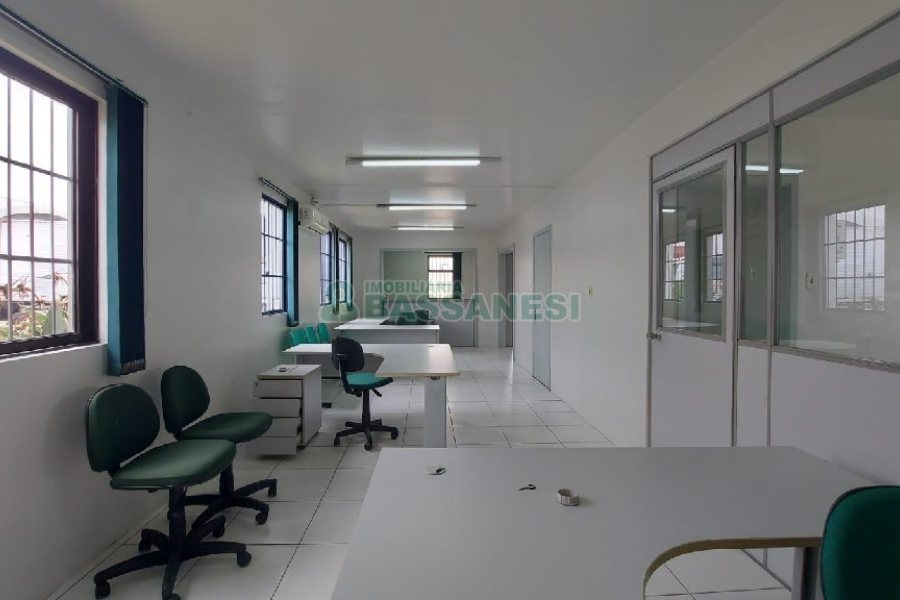 Loja com 126m², no bairro Santa Fé em Caxias do Sul para Alugar