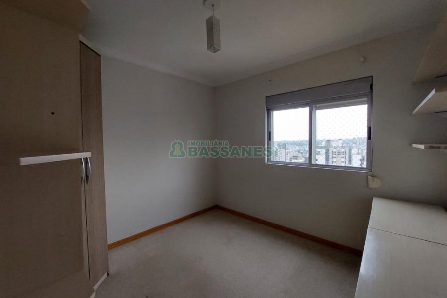 Apartamento com 90m², 3 dormitórios, 2 vagas, no bairro Rio Branco em Caxias do Sul para Alugar