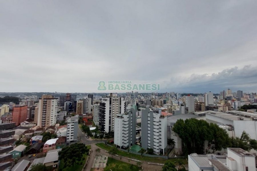 Apartamento com 90m², 3 dormitórios, 2 vagas, no bairro Rio Branco em Caxias do Sul para Alugar