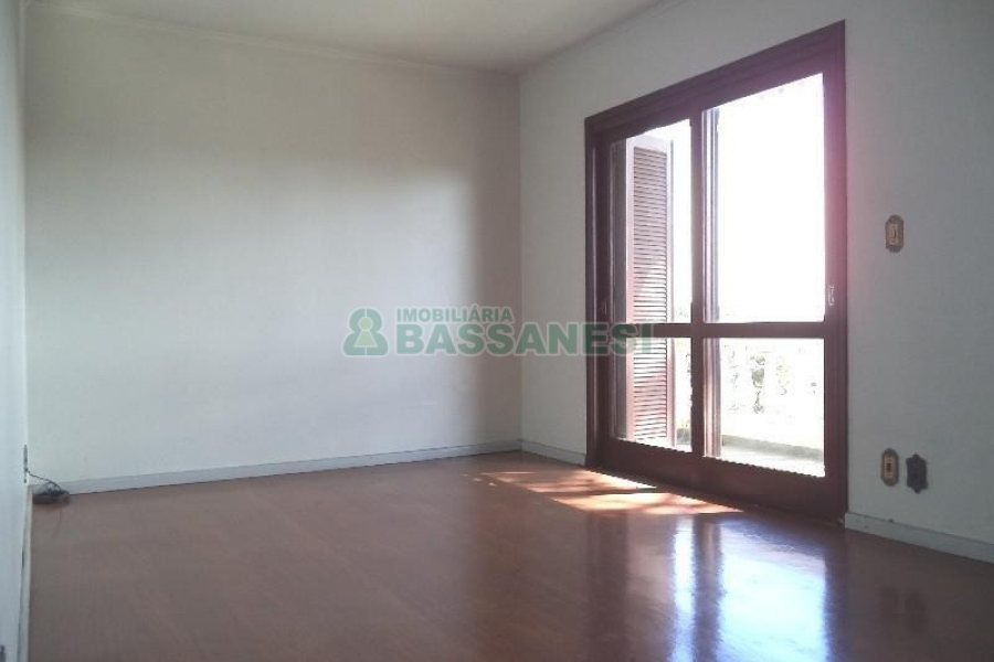 Apartamento com 180m², 4 dormitórios, 1 vaga, no bairro De Lazzer em Caxias do Sul para Alugar