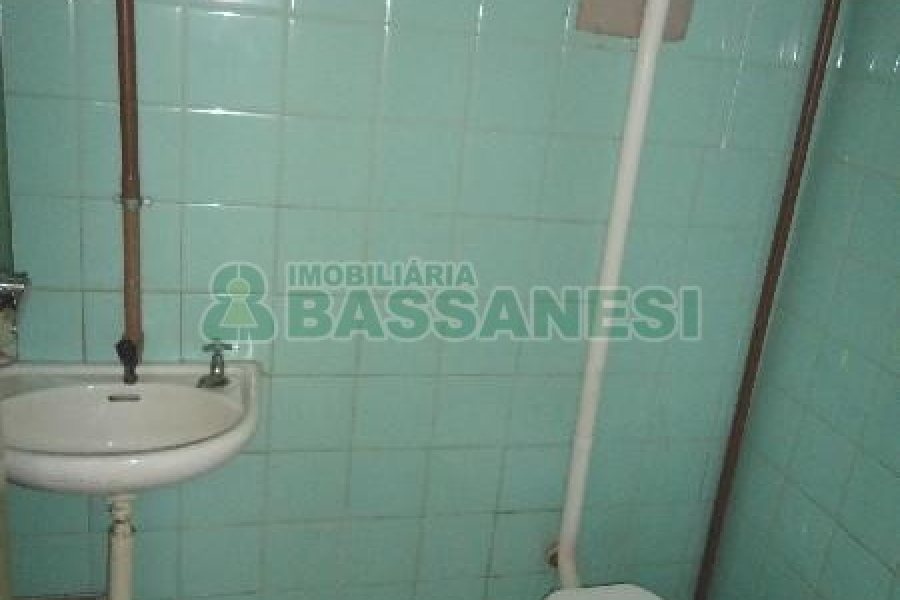 Loja com 34m², no bairro Centro em Caxias do Sul para Alugar
