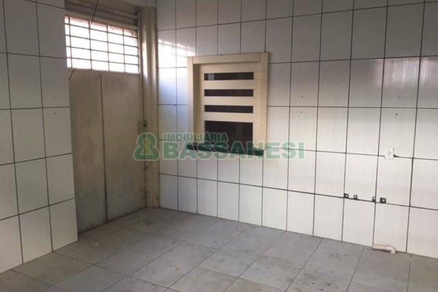 Loja com 410m², no bairro Centro em Caxias do Sul para Alugar