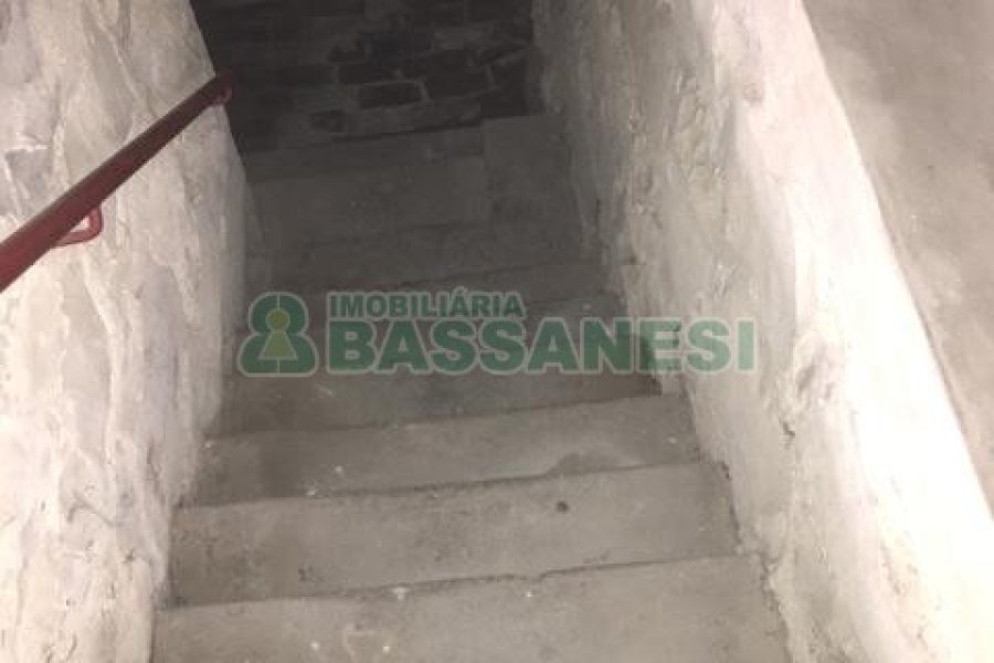 Loja com 410m², no bairro Centro em Caxias do Sul para Alugar