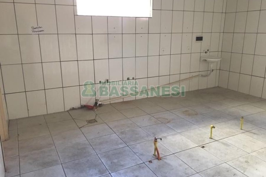 Loja com 410m², no bairro Centro em Caxias do Sul para Alugar