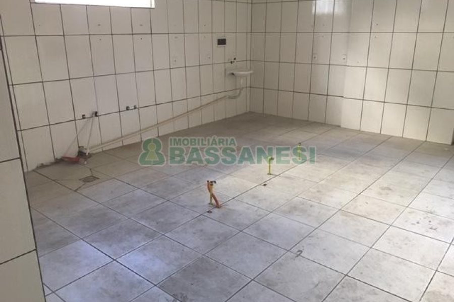 Loja com 410m², no bairro Centro em Caxias do Sul para Alugar