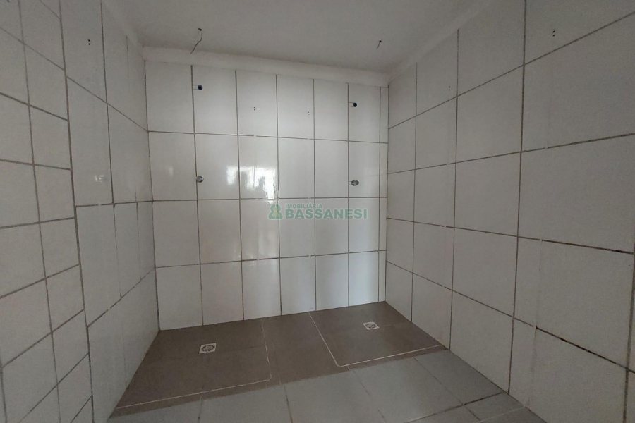 Sala com 79m², no bairro Centro em Caxias do Sul para Alugar