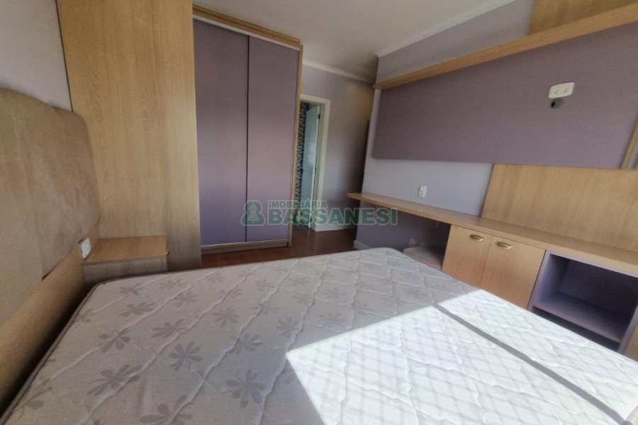 Apto Mobiliado com 140m², 3 dormitórios, 3 vagas, no bairro Charqueadas em Caxias do Sul para Alugar