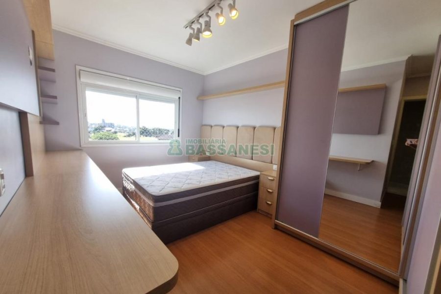 Apto Mobiliado com 140m², 3 dormitórios, 3 vagas, no bairro Charqueadas em Caxias do Sul para Alugar