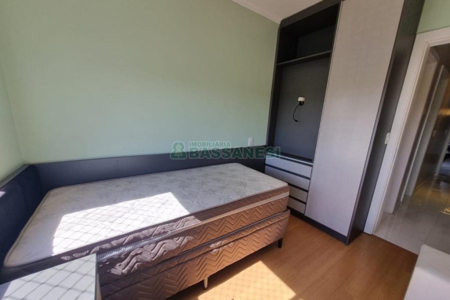 Apto Mobiliado com 140m², 3 dormitórios, 3 vagas, no bairro Charqueadas em Caxias do Sul para Alugar