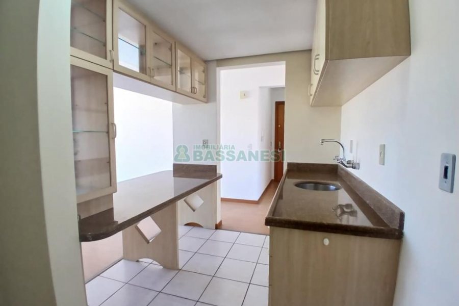 Apartamento com 59m², 1 dormitório, 1 vaga, no bairro Centro em Caxias do Sul para Comprar