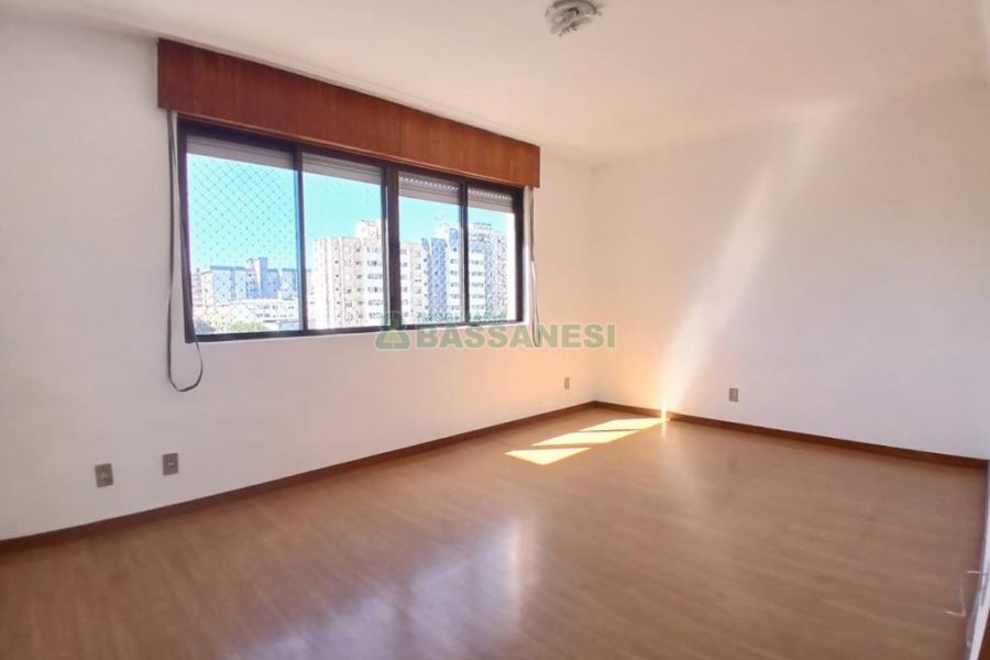 Apartamento com 59m², 1 dormitório, 1 vaga, no bairro Centro em Caxias do Sul para Comprar