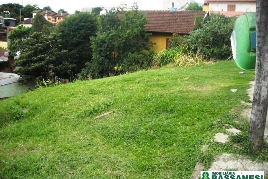 Terreno, no bairro Marechal Floriano em Caxias do Sul para Comprar