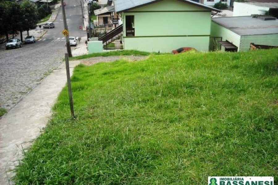 Terreno, no bairro Marechal Floriano em Caxias do Sul para Comprar