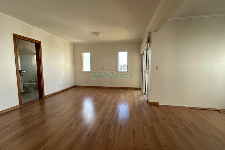 Apto/Cobertura com 297m², 2 dormitórios, 2 vagas, no bairro Centro em Caxias do Sul para Comprar