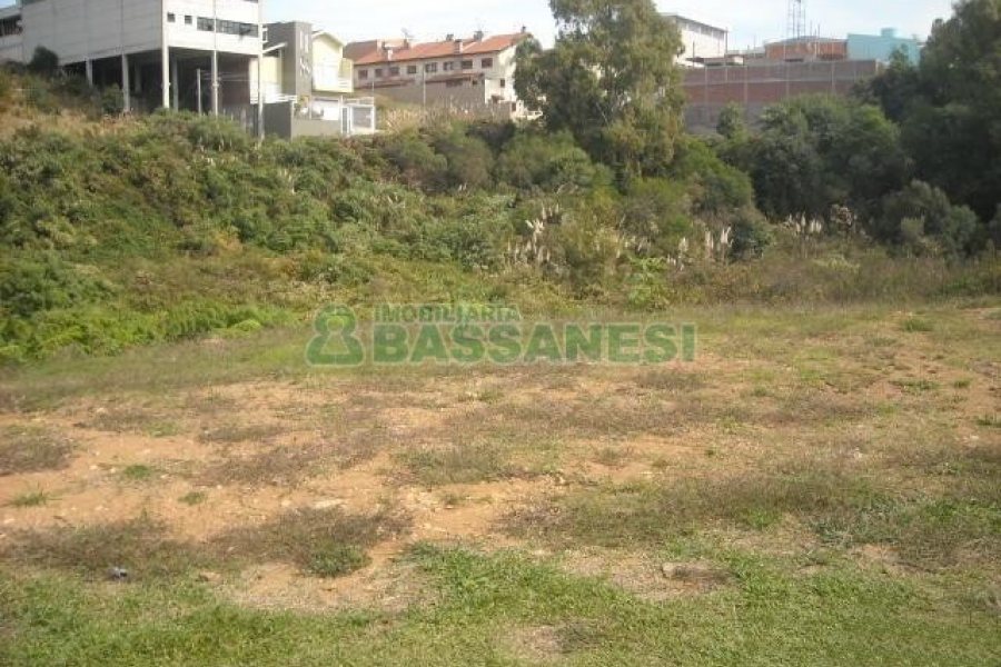 Terreno com 1200m², no bairro Sanvitto em Caxias do Sul para Alugar