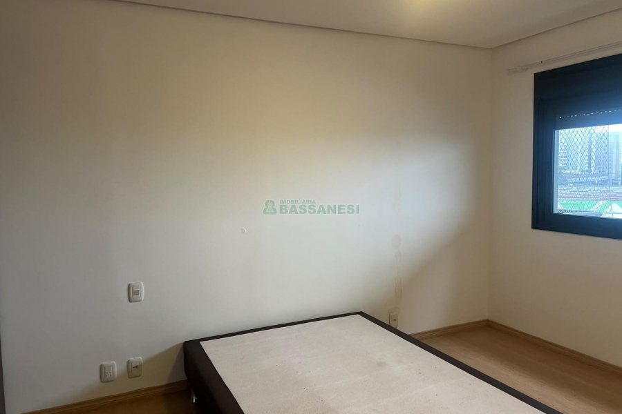 Apartamento com 60m², 1 dormitório, 1 vaga, no bairro Floresta em Caxias do Sul para Alugar