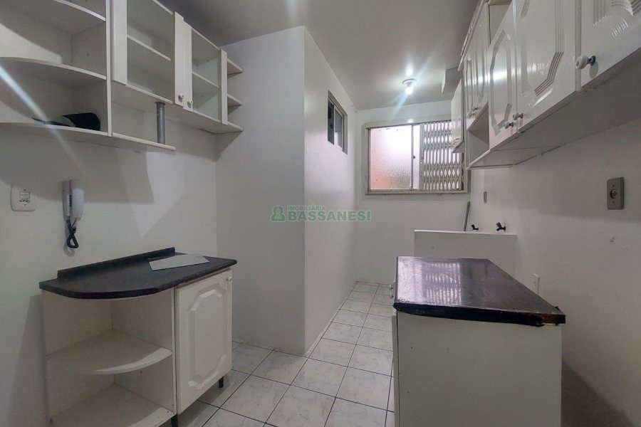 Apartamento com 55m², 2 dormitórios, no bairro Interlagos em Caxias do Sul para Alugar ou Comprar