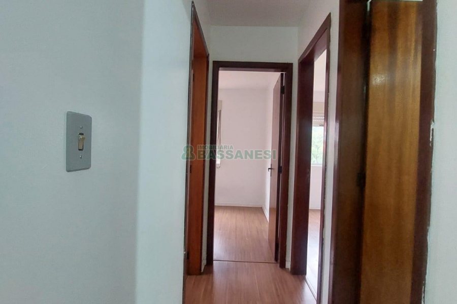 Apartamento com 55m², 2 dormitórios, no bairro Interlagos em Caxias do Sul para Alugar ou Comprar