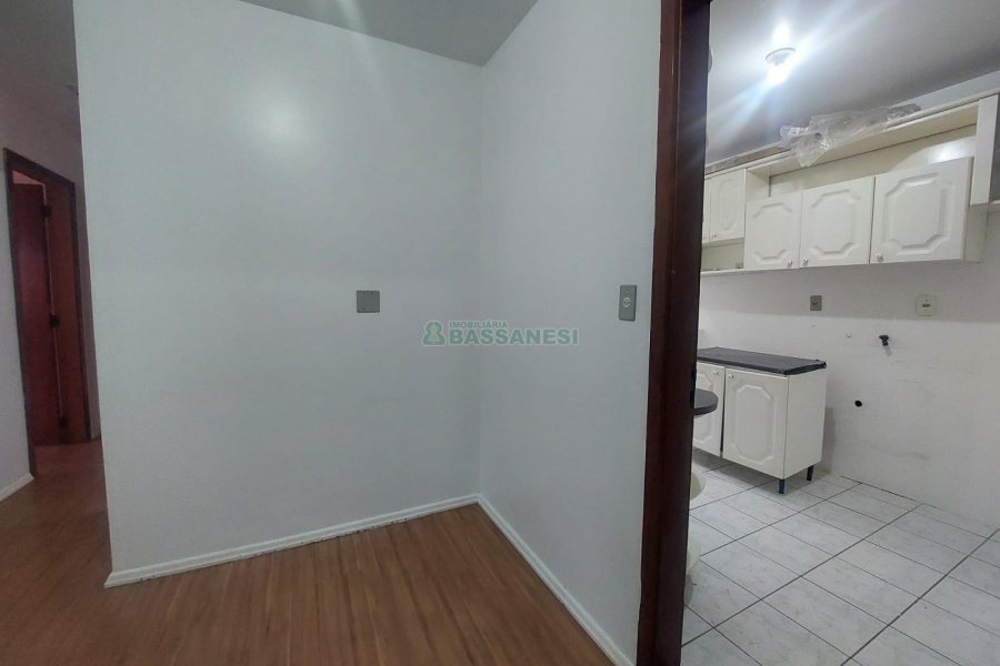 Apartamento com 55m², 2 dormitórios, no bairro Interlagos em Caxias do Sul para Alugar ou Comprar