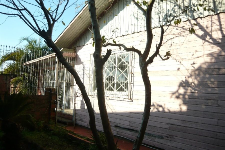 Casa com 200m², 2 dormitórios, no bairro Bela Vista em Caxias do Sul para Comprar
