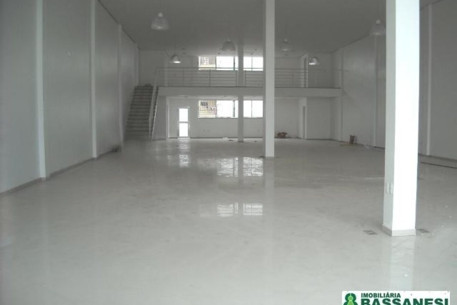 Loja com 460m², no bairro Villagio Iguatemi em Caxias do Sul para Alugar