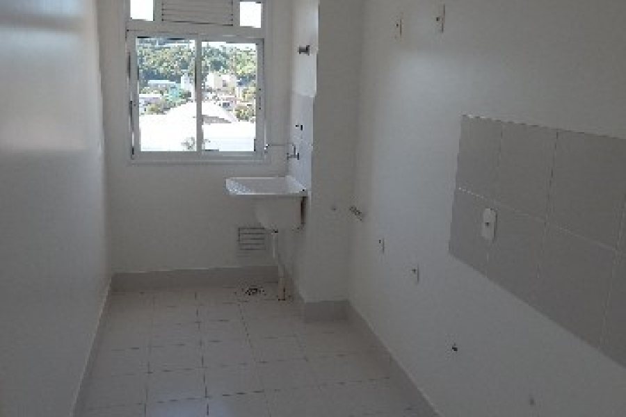 Apartamento com 60m², 2 dormitórios, 1 vaga, no bairro Santa Catarina em Caxias do Sul para Comprar