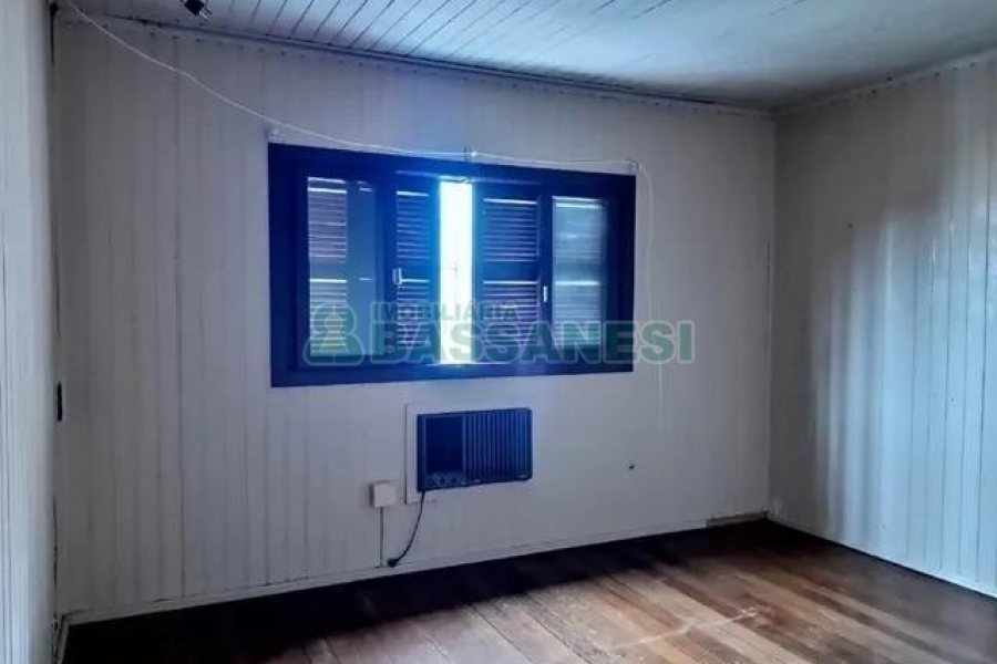 Casa com 200m², 3 dormitórios, 2 vagas, no bairro Rio Branco em Caxias do Sul para Alugar