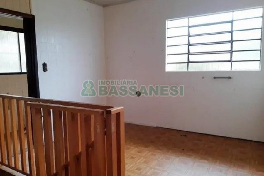 Casa com 200m², 3 dormitórios, 2 vagas, no bairro Rio Branco em Caxias do Sul para Alugar