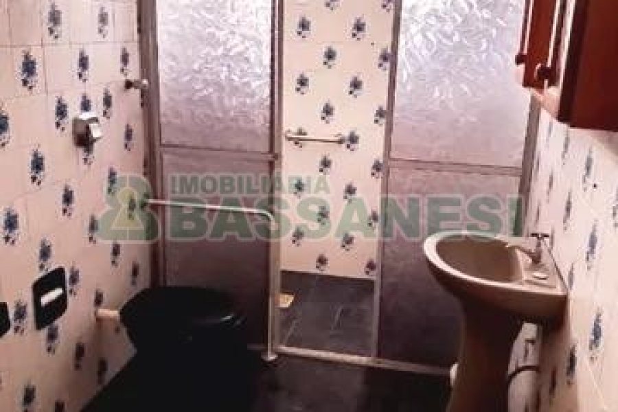 Casa com 200m², 3 dormitórios, 2 vagas, no bairro Rio Branco em Caxias do Sul para Alugar