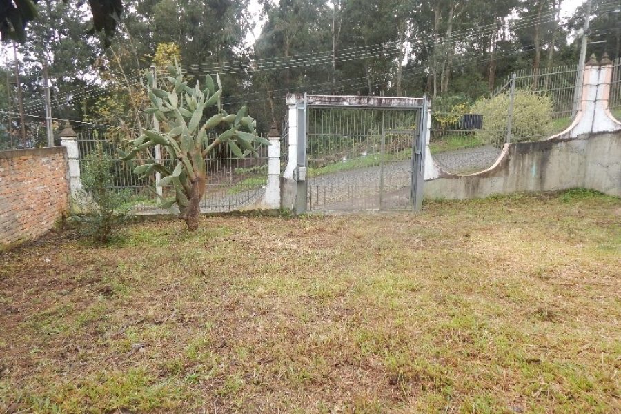 Casa com 42m², 2 dormitórios, no bairro Desvio Rizzo em Caxias do Sul para Comprar