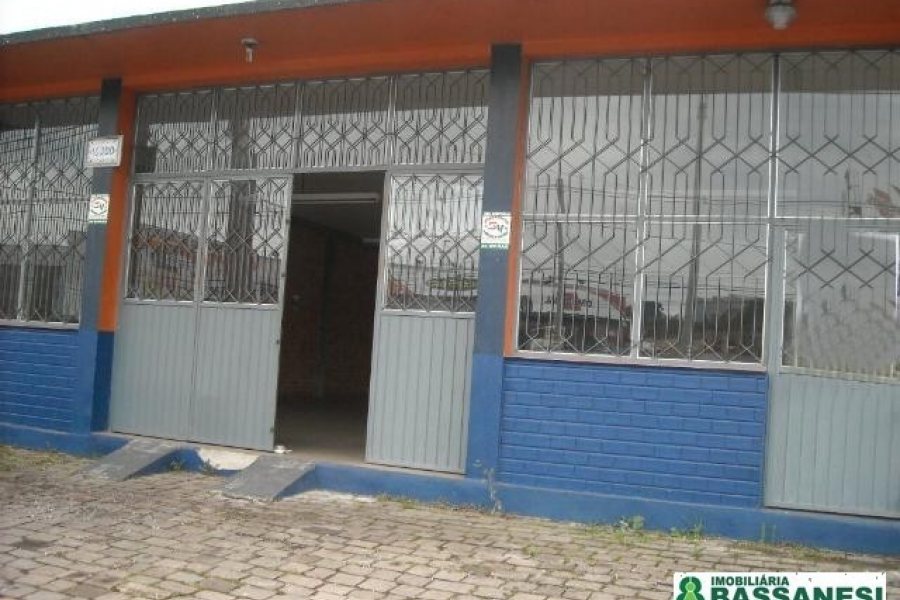 Loja com 320m², no bairro De Lazzer em Caxias do Sul para Alugar