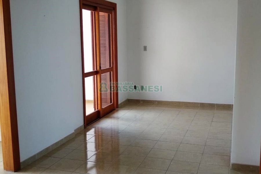 Apto/Cobertura com 252m², 3 dormitórios, 1 vaga, no bairro Marechal Floriano em Caxias do Sul para Comprar