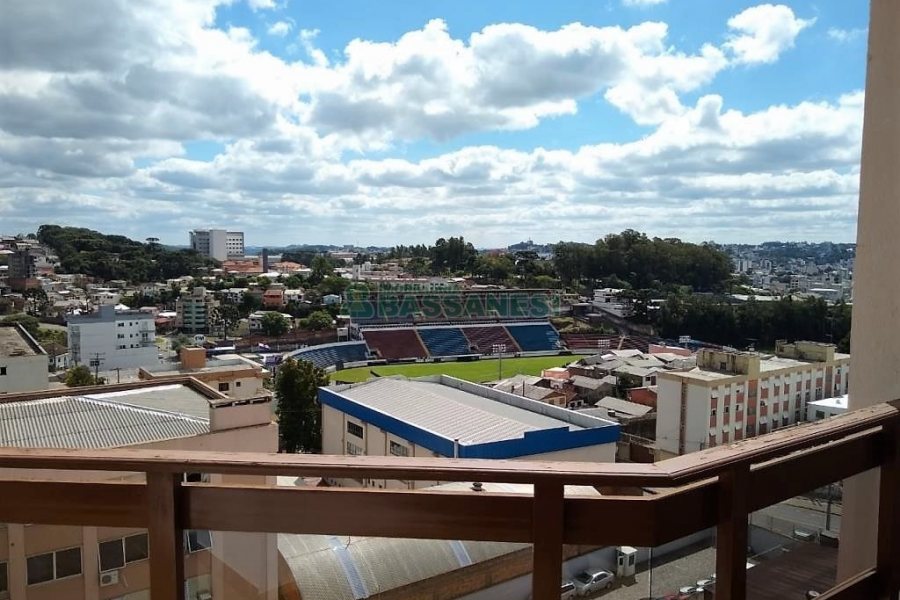Apto/Cobertura com 252m², 3 dormitórios, 1 vaga, no bairro Marechal Floriano em Caxias do Sul para Comprar