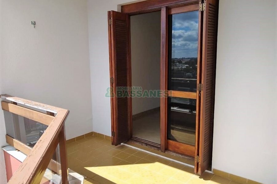 Apto/Cobertura com 252m², 3 dormitórios, 1 vaga, no bairro Marechal Floriano em Caxias do Sul para Comprar