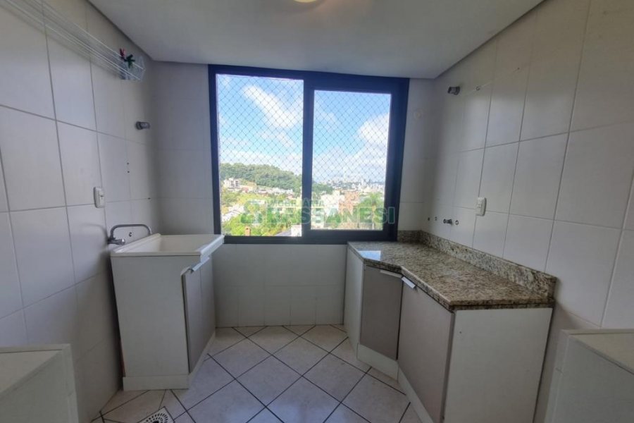 Apartamento com 72m², 2 dormitórios, 1 vaga, no bairro Colina Sorriso em Caxias do Sul para Alugar