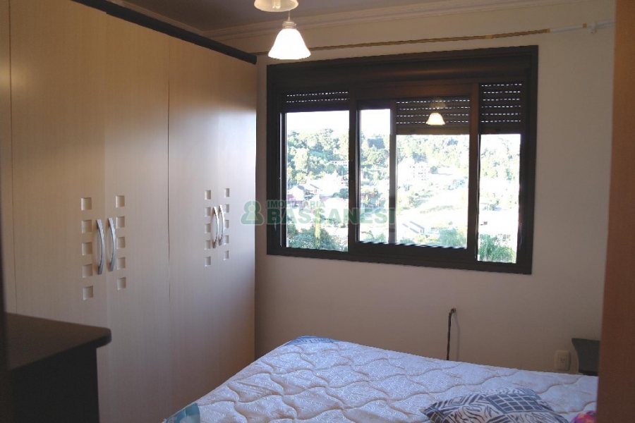 Apartamento com 72m², 2 dormitórios, 1 vaga, no bairro Colina Sorriso em Caxias do Sul para Alugar