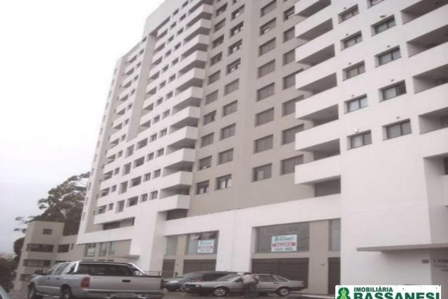 Apartamento com 83m², 2 dormitórios, 1 vaga, no bairro Jardim do Shopping em Caxias do Sul para Comprar