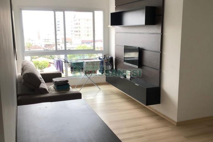 Apto Mobiliado com 62m², 2 dormitórios, 1 vaga, no bairro Panazzolo em Caxias do Sul para Alugar