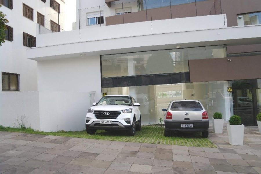 Loja com 350m², no bairro São Pelegrino em Caxias do Sul para Alugar