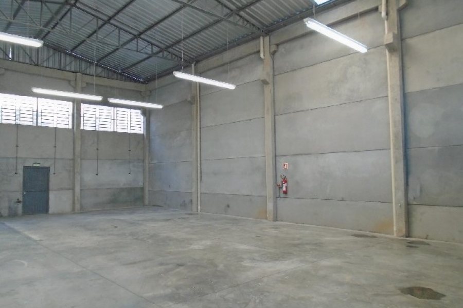 Pavilhão com 314m², no bairro Sanvitto em Caxias do Sul para Alugar